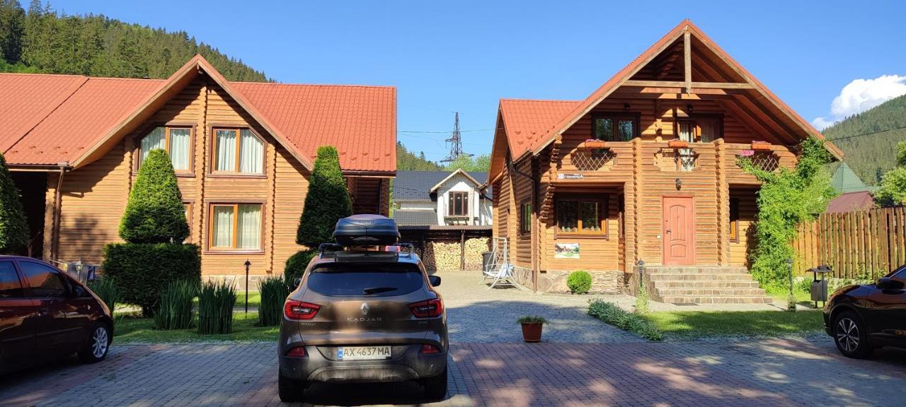 Mini Hotel Zakrut Tatariv Buitenkant foto