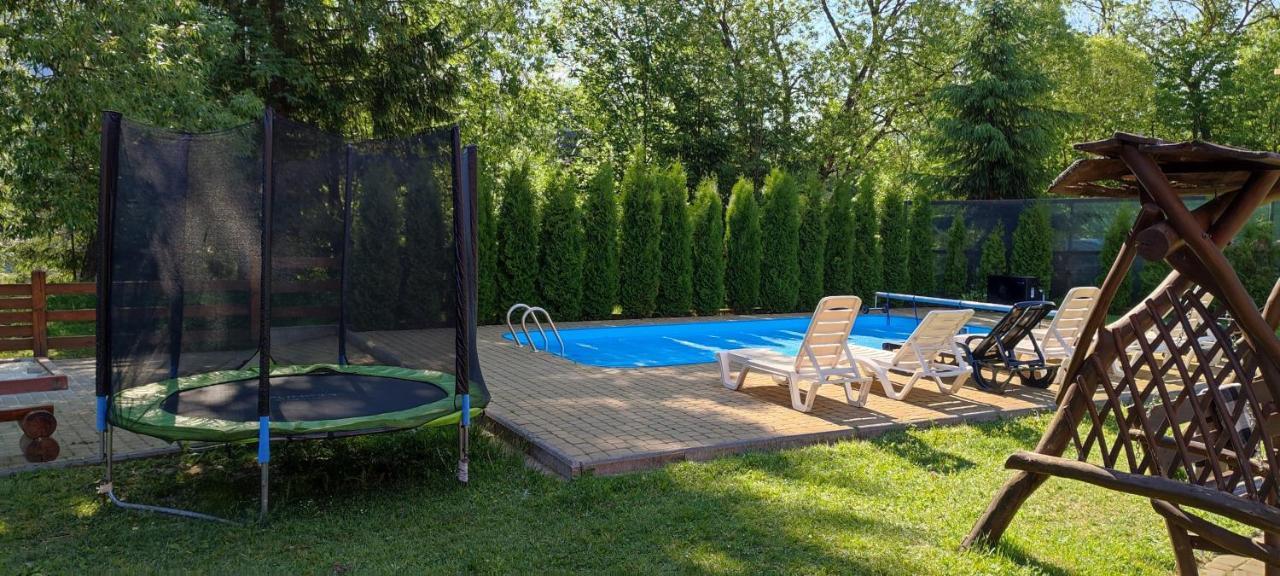 Mini Hotel Zakrut Tatariv Buitenkant foto