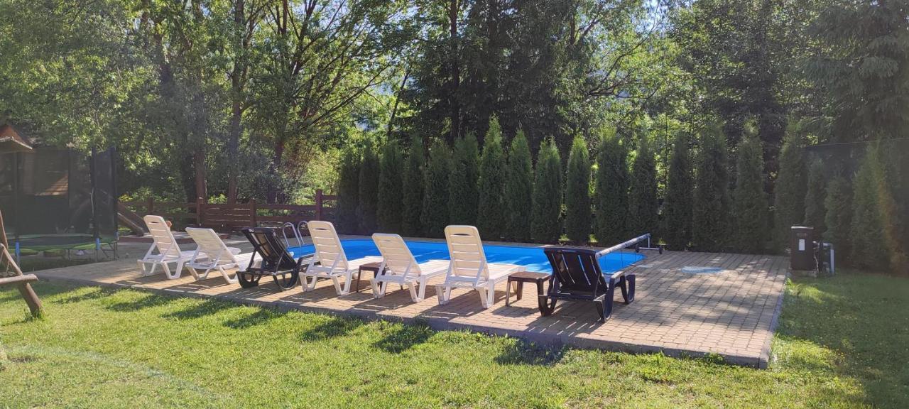 Mini Hotel Zakrut Tatariv Buitenkant foto